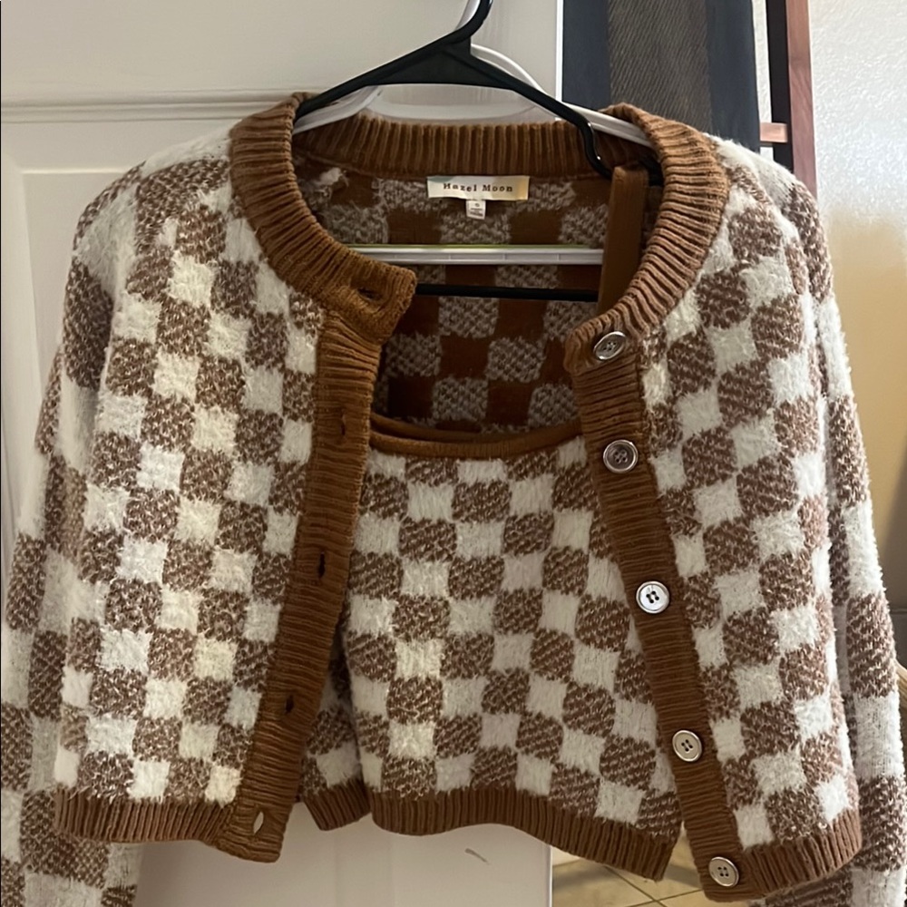 Matching set - checkered tank and sweater